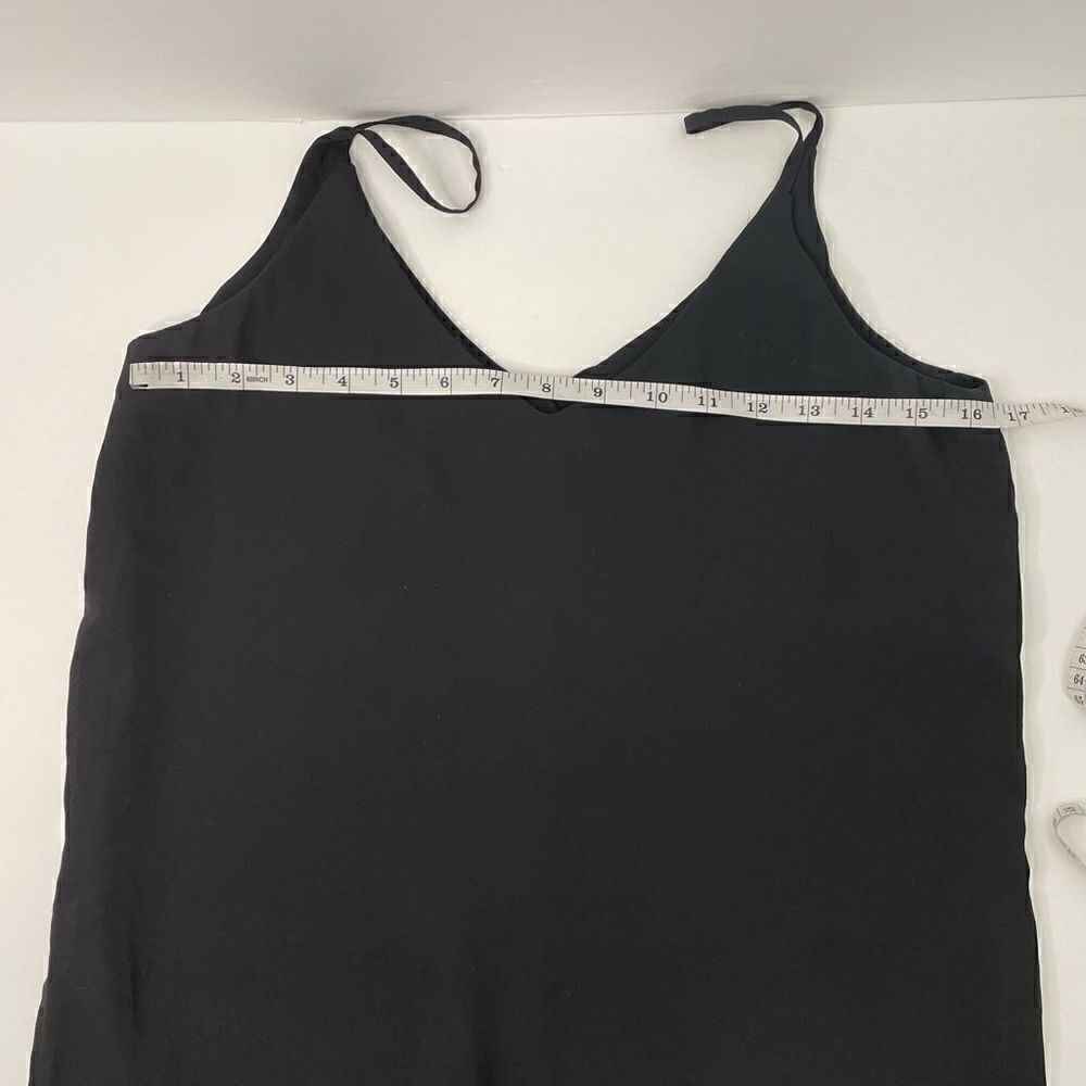 NEW! H&M | Medium| Flowy| Lightweight| Sheer| Side Slits - Picture 4 of 9